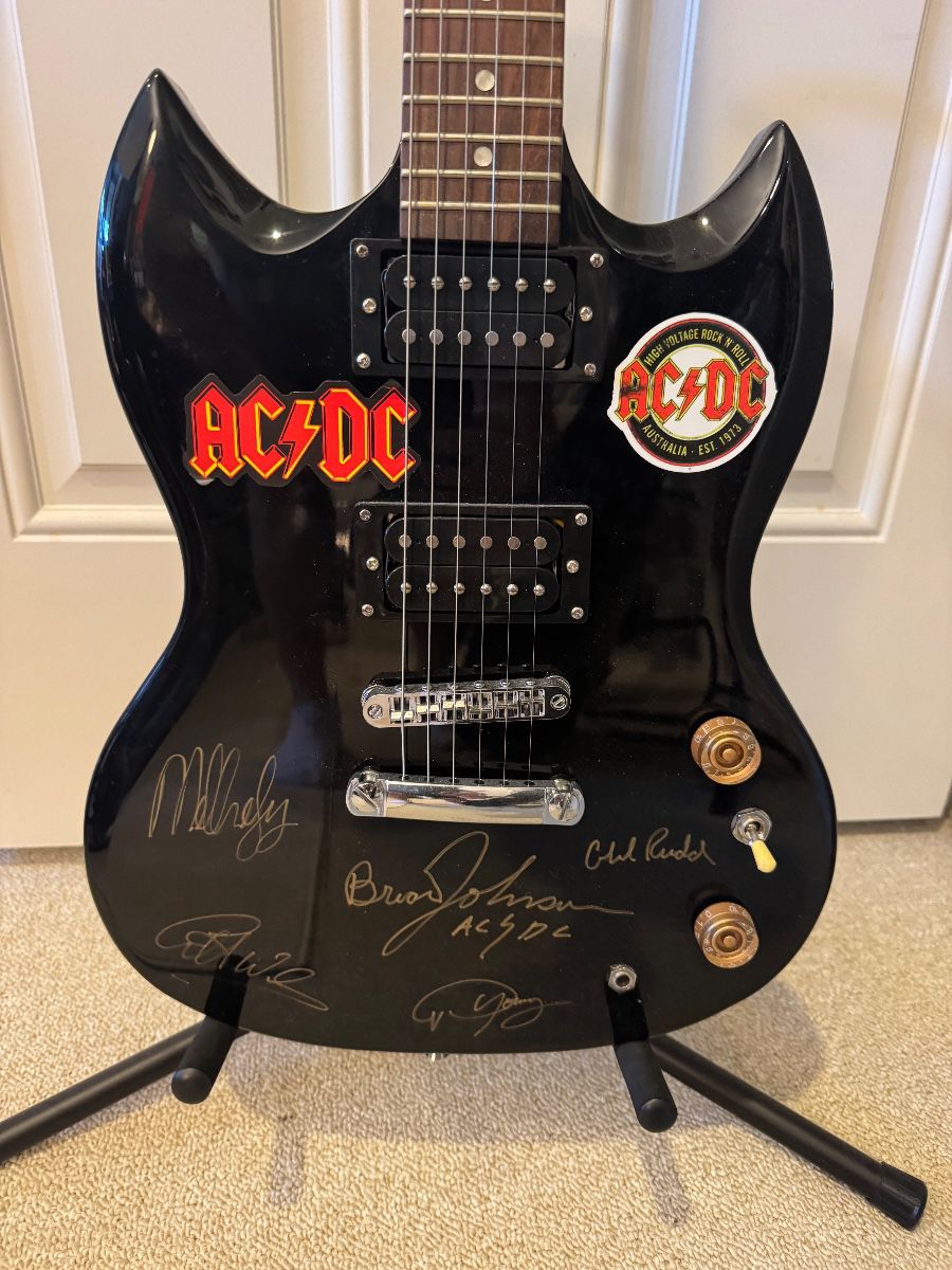 MEGA MEMORABILIA & MORE SALE! BY TIMELESS TREASURES