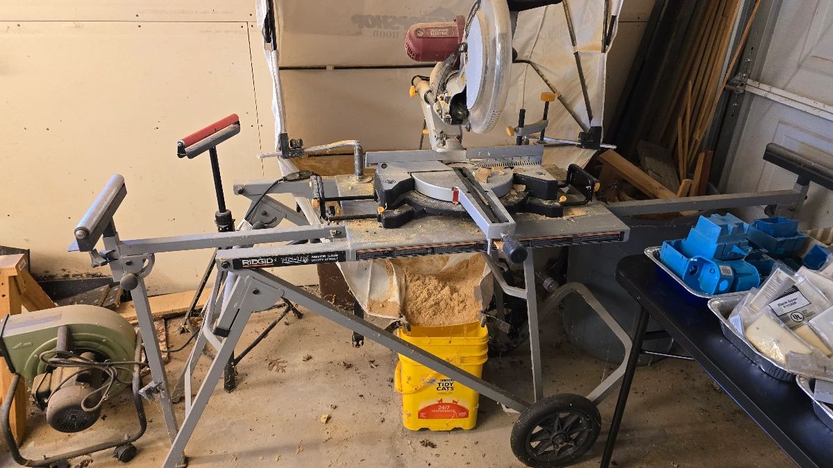 Handyman Heaven in Ponder: Loads of Power Tools, Golf Cart, Trailers, Remington Statues, and more!