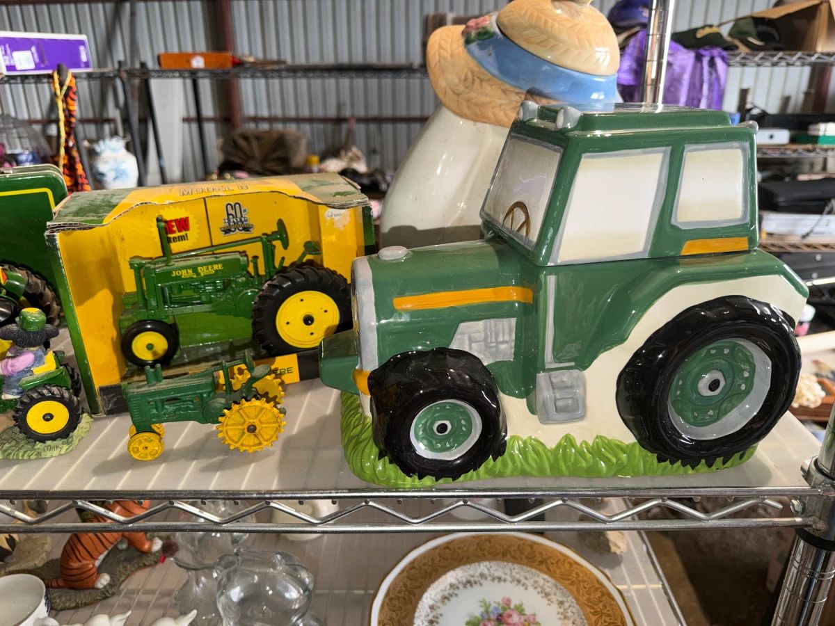 Era Area Estate Sale