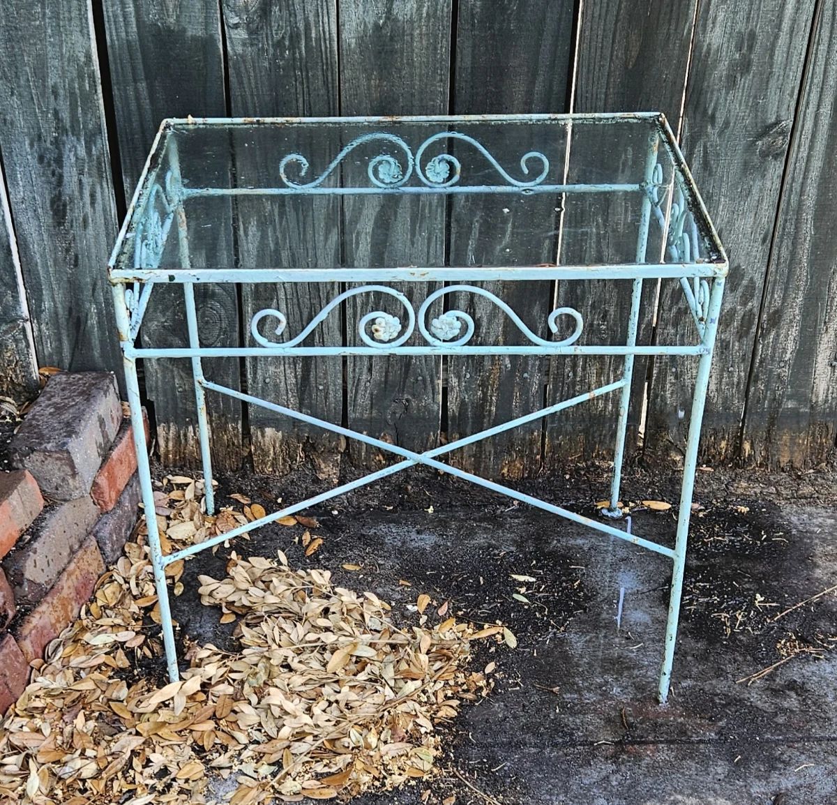 Thursday thru Saturday South Tampa Estate Sale