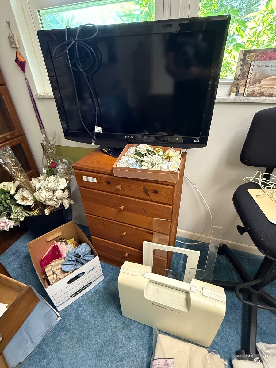 Milone Vintage Estate Sales in Clearwater