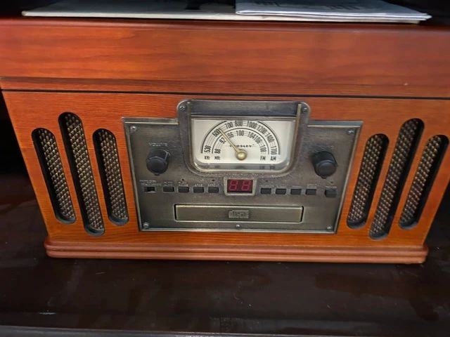 Dunedin Charmer Estate Sale