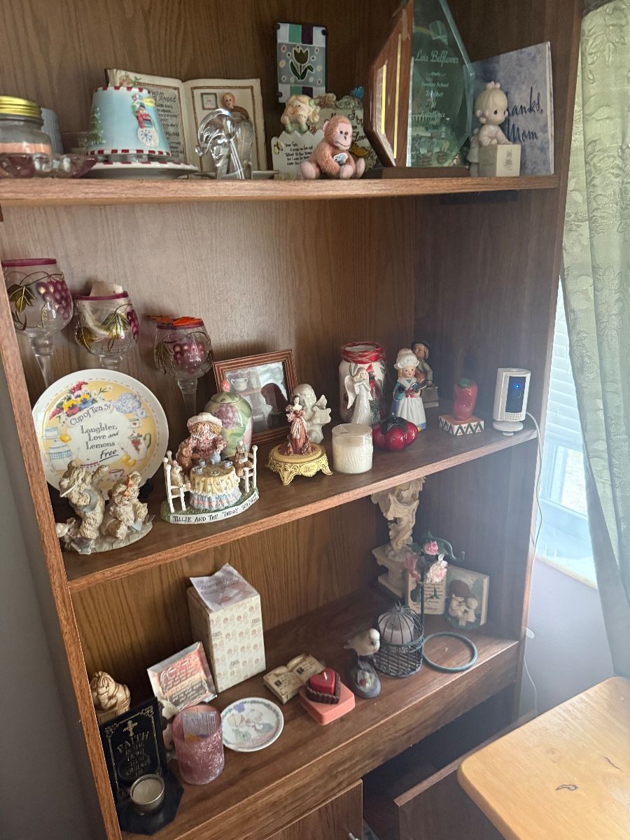 Household Item estate Sale …. Lots of miscellaneous.