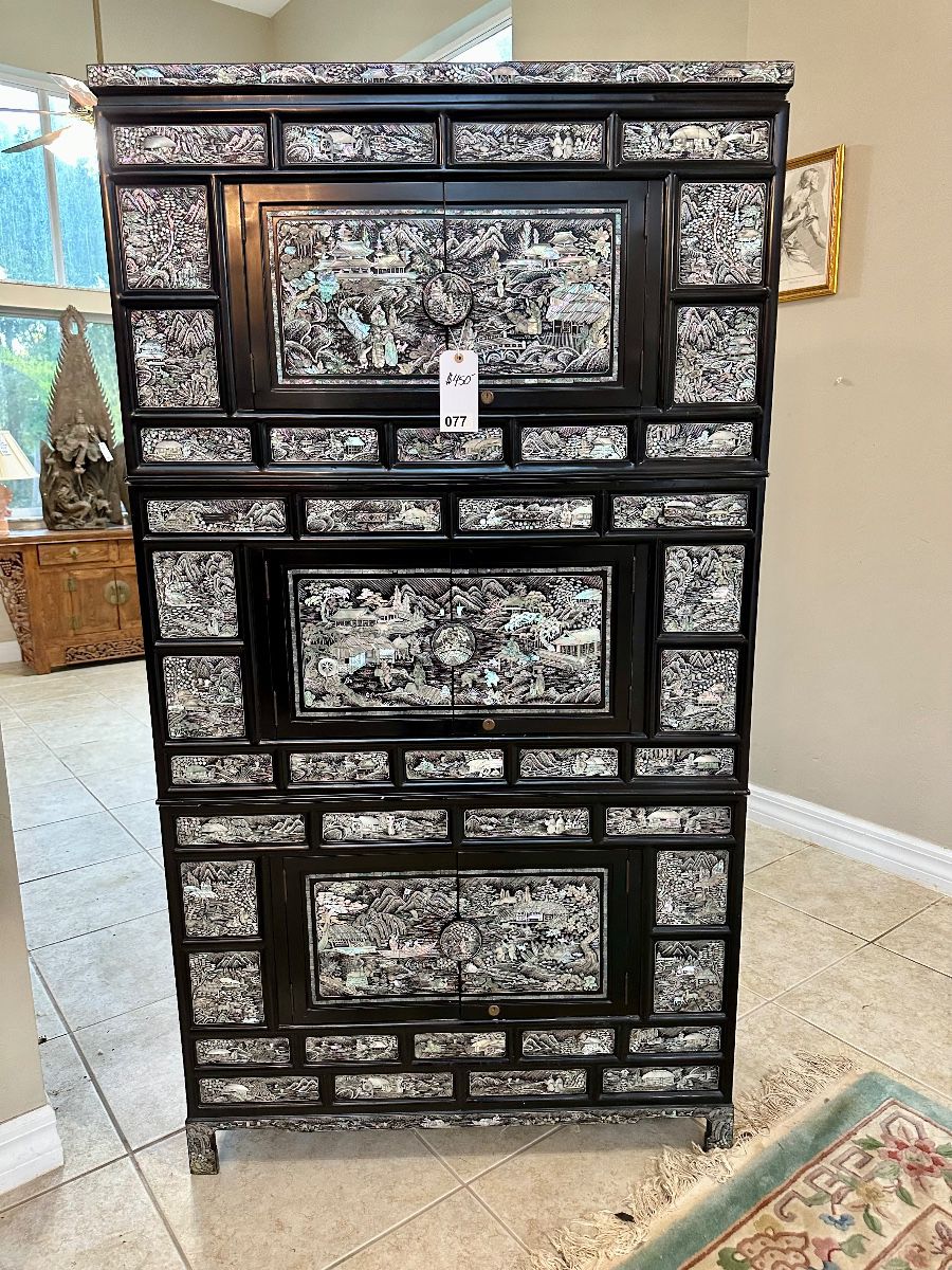 More Splendid Estate Sale