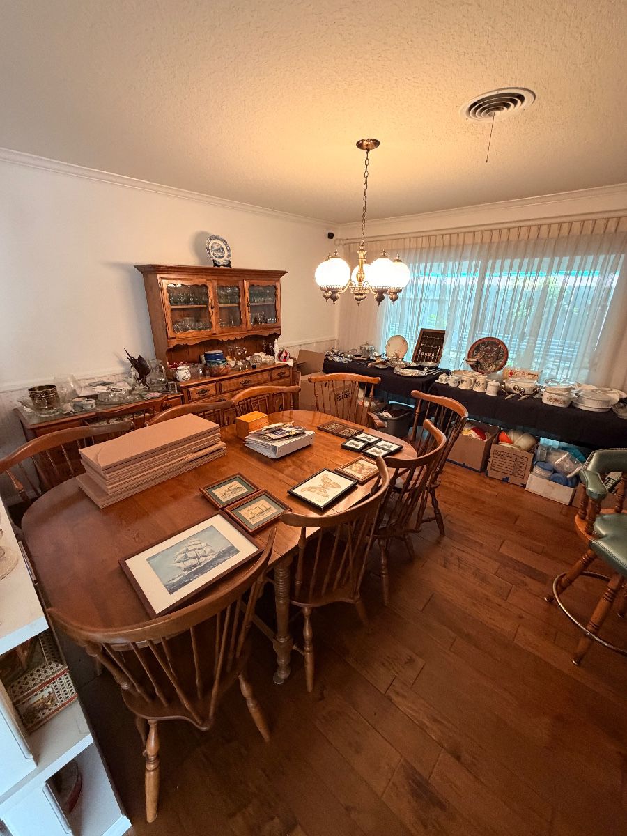Laguna Hills Estate Sale by SoCal Home Clear Outs LLC