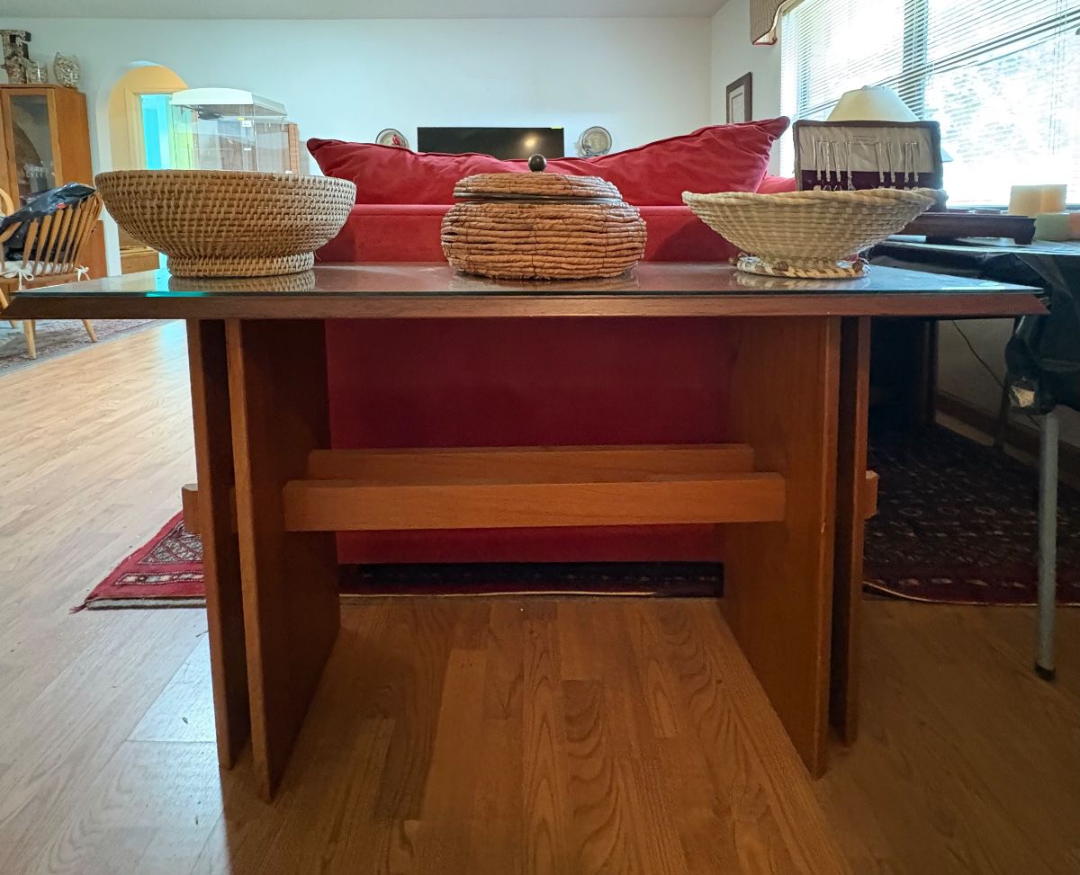 From Cozy Corners to Garden Treasures—An Estate Sale Worth Exploring in Citrus Springs!