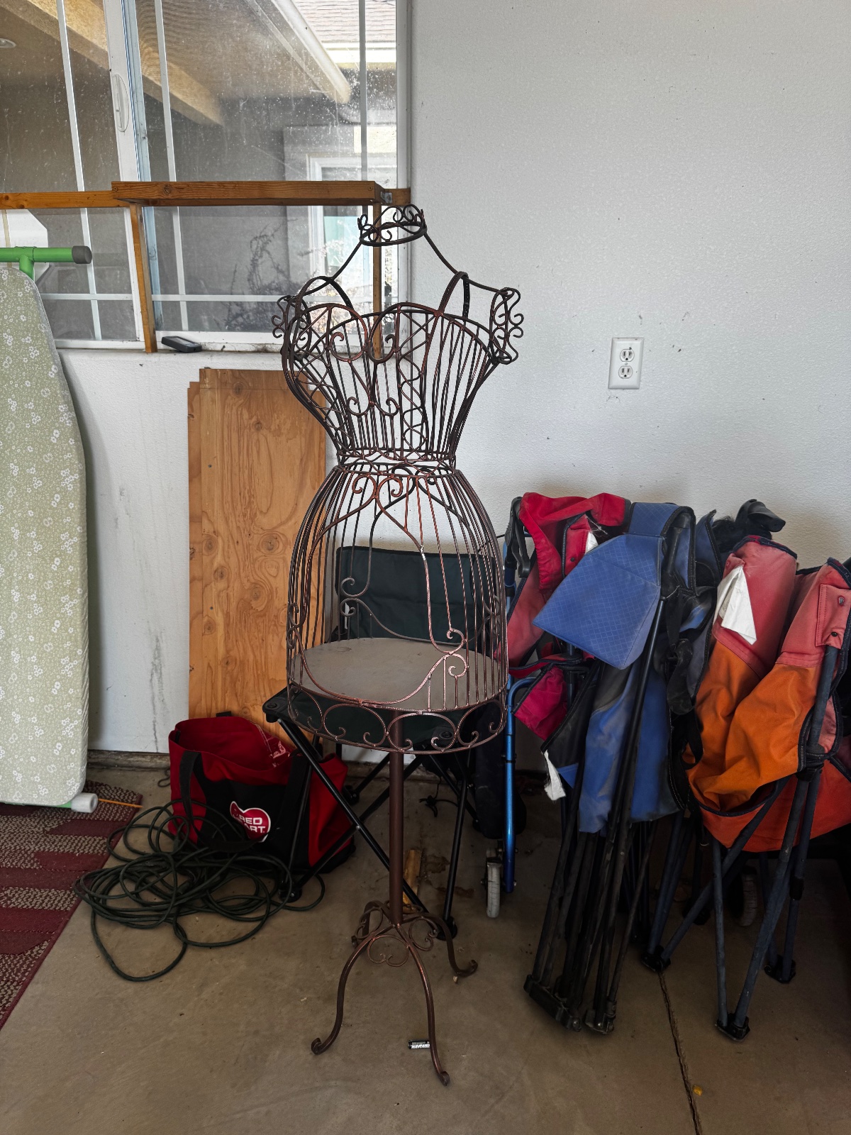 A Little Bit of Everything - Come Find Your Next Treasure! Fallon, NV