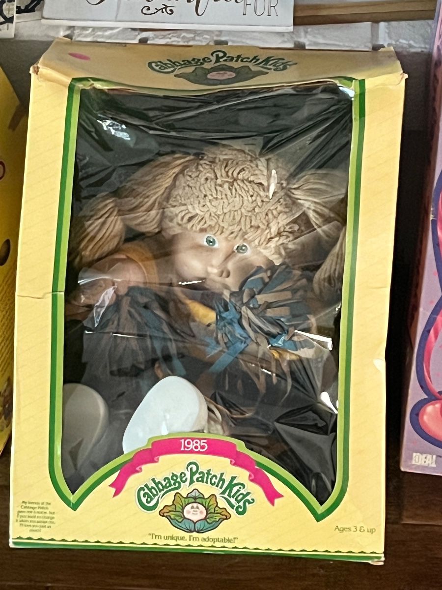 2nd Weekend of Awesome Sale in Family Home