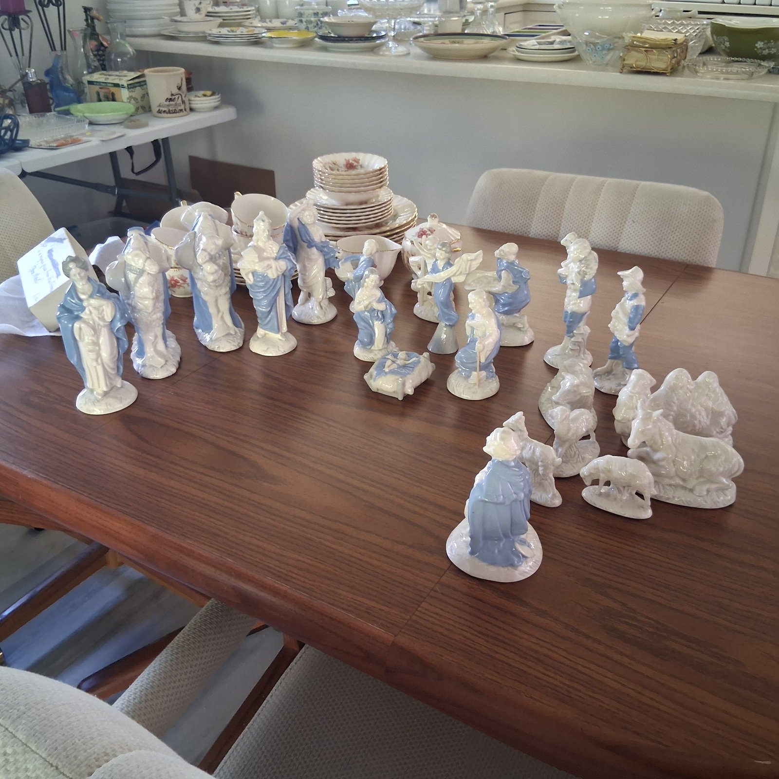 Estate Sale in Chapel Creek Villas Thursday & Friday Oct. 15-16 9-4