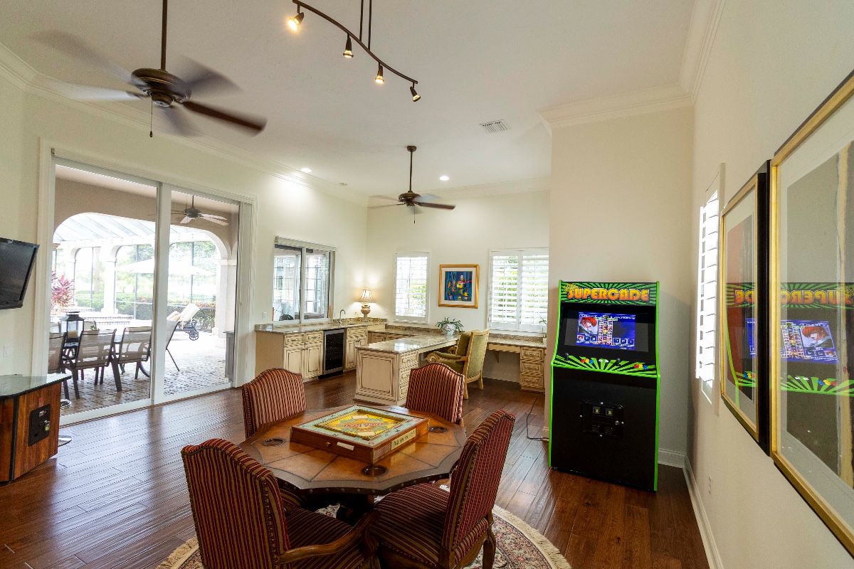 GRAND ESTATE SALE AT THE FOUNDERS CLUB