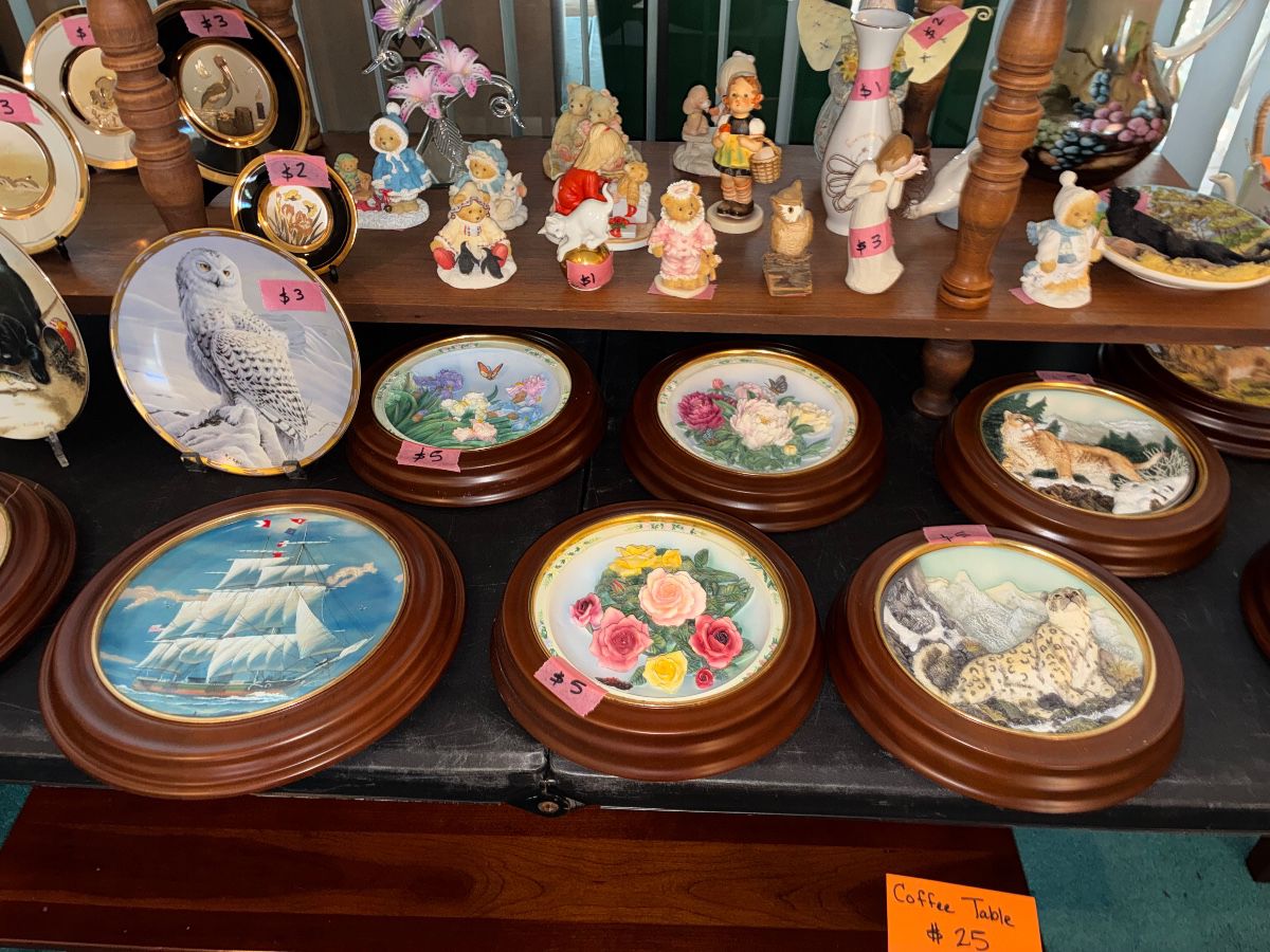 HUGE Sale in Sugarmill Woods with New 2 You at estate sale in Homosassa, FL