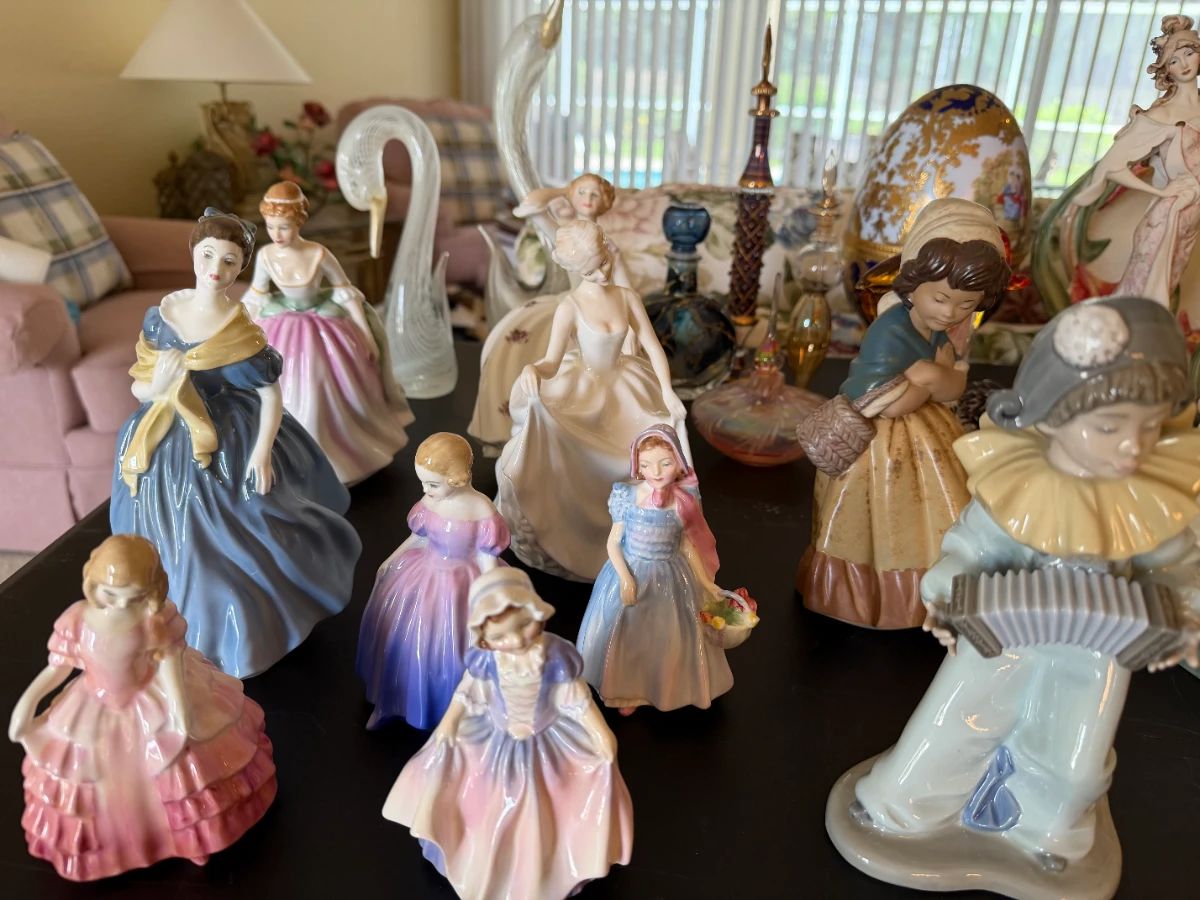 NAPLES MOVING SALE