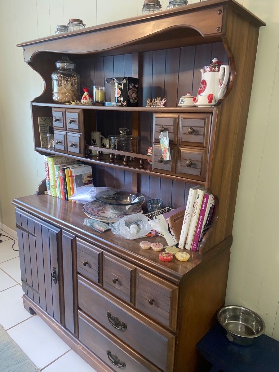 Lutz Estate Sale