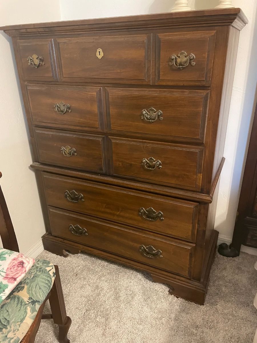 Estate Sale ( Williston) More pictures to come