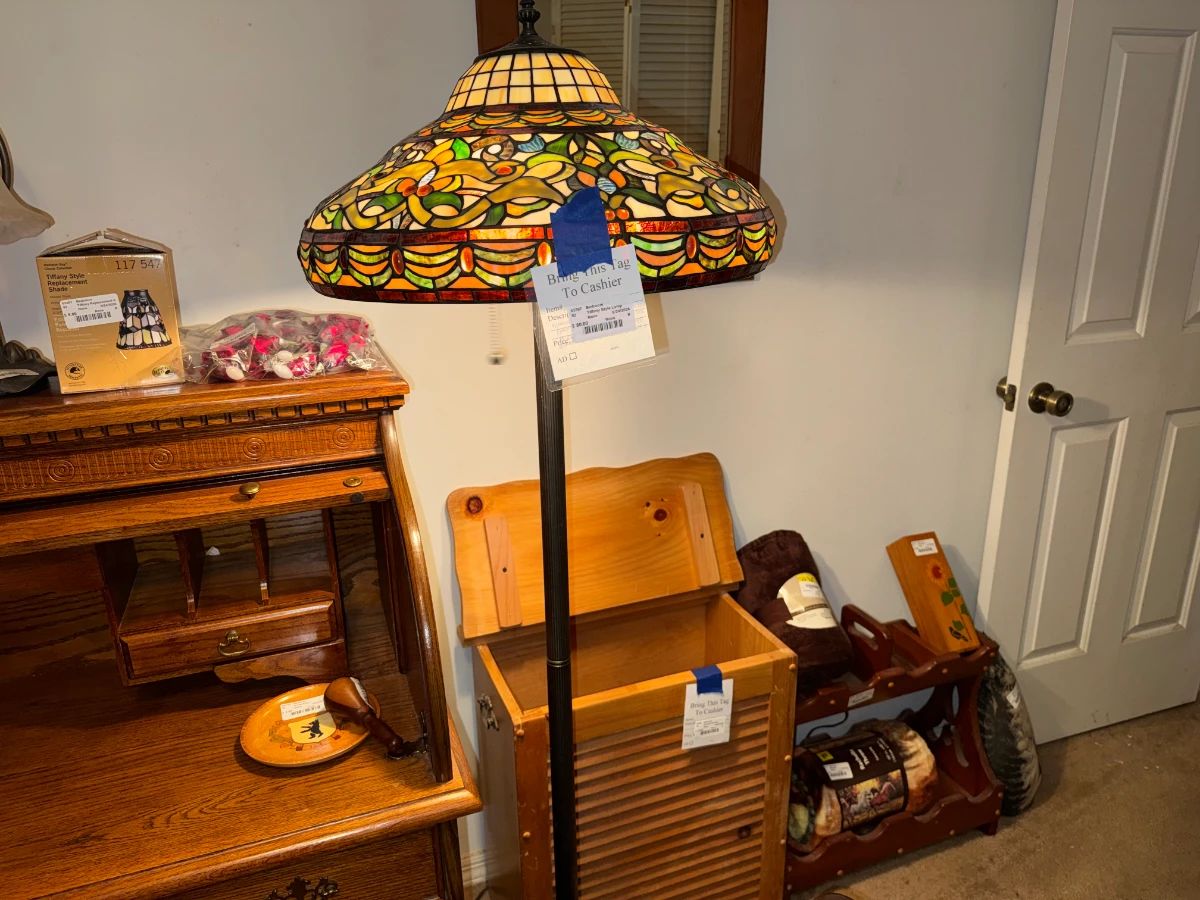 Packed Sebastian Estate Sale! Boyd’s Bears, Rare Collectibles, Furniture & So Much More!
