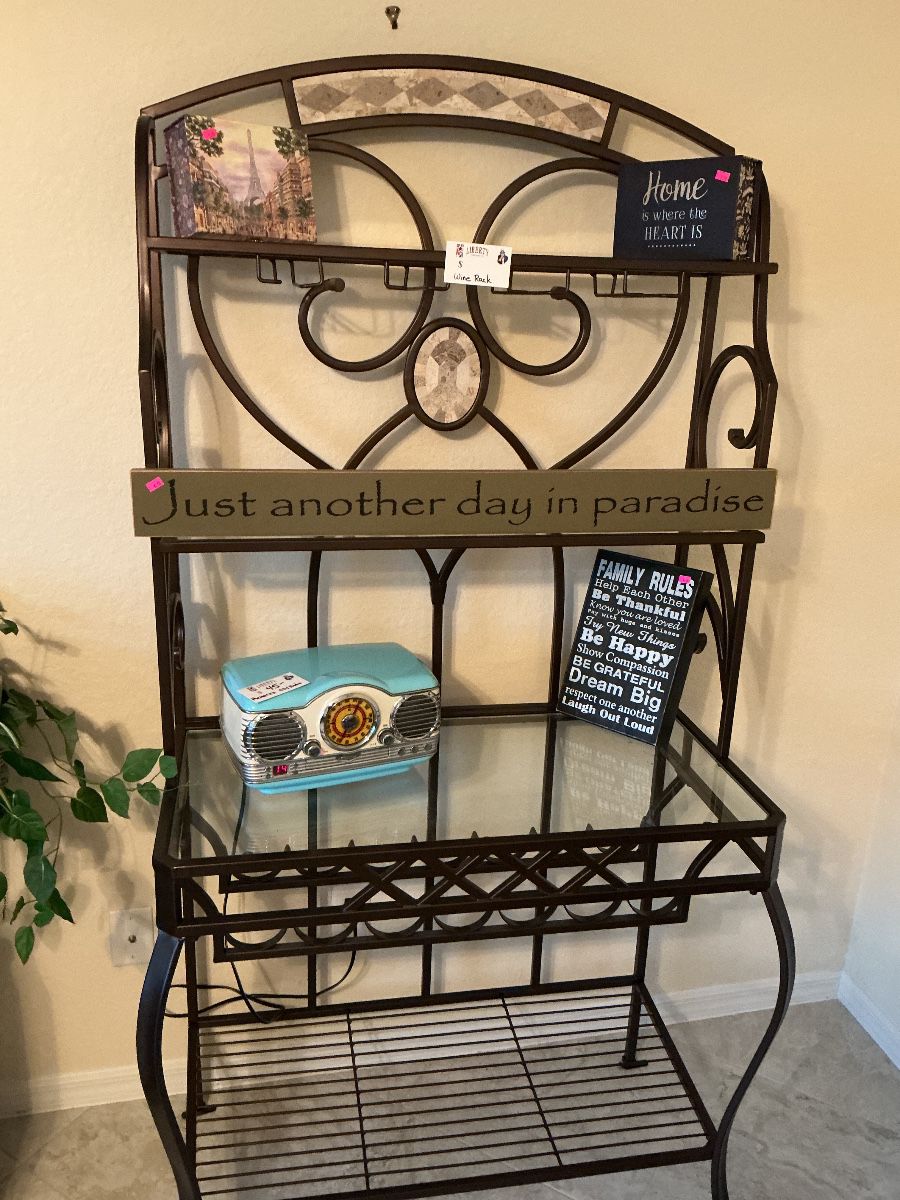 SALE IN STONECREST (SEE GATE FOR ACCESS, NO EARLY ENTRY)