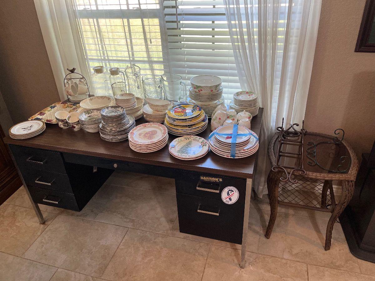 Gossett Estate Sale - Gatesville