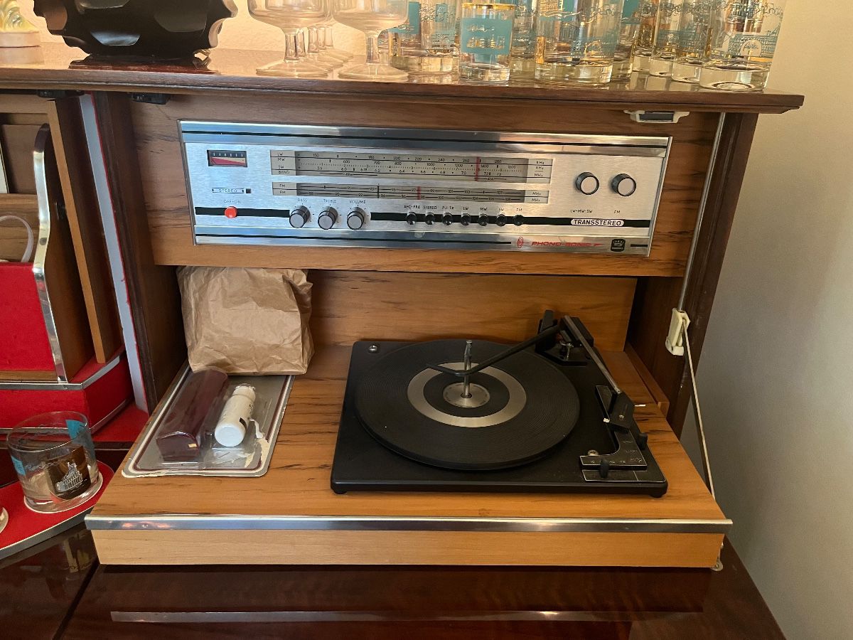 Another Great Sale From Estate Solutions - Lake City