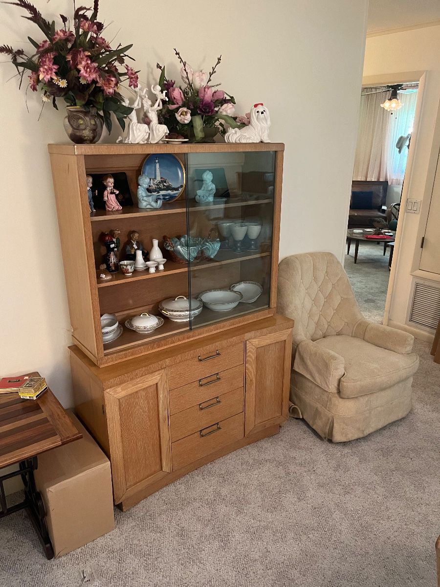 Another Great Sale From Estate Solutions - Lake City