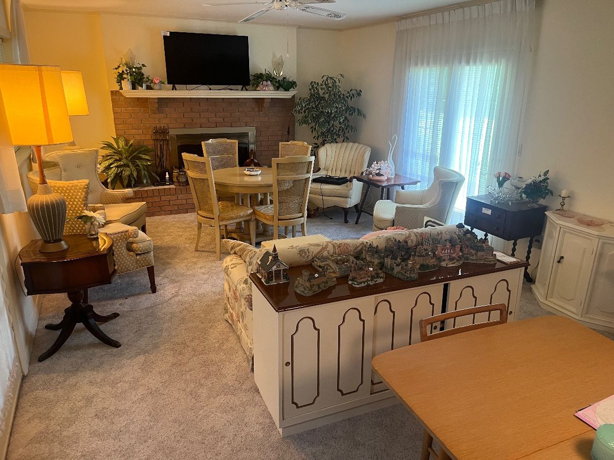 Another Great Sale From Estate Solutions - Lake City