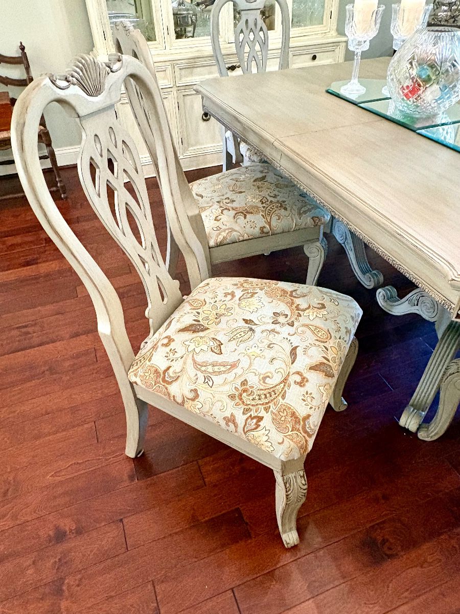 LOVELY AND LOADED ESTATE! BY PENSACOLA ESTATE SALE TEAM!