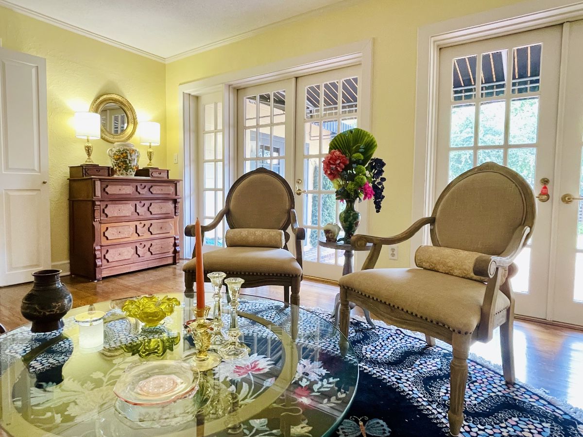 At Your Service Estate Sales in Beacon Hill Historic District