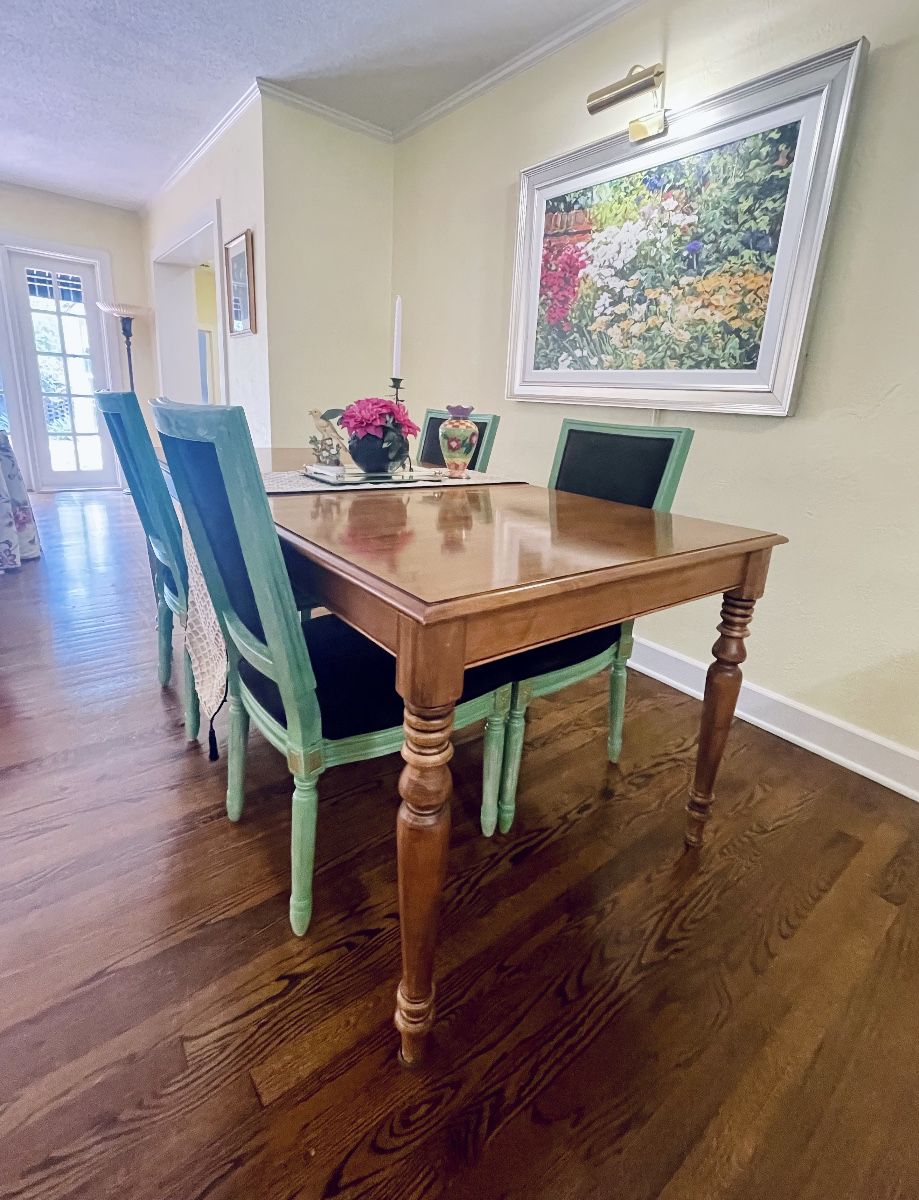 At Your Service Estate Sales in Beacon Hill Historic District