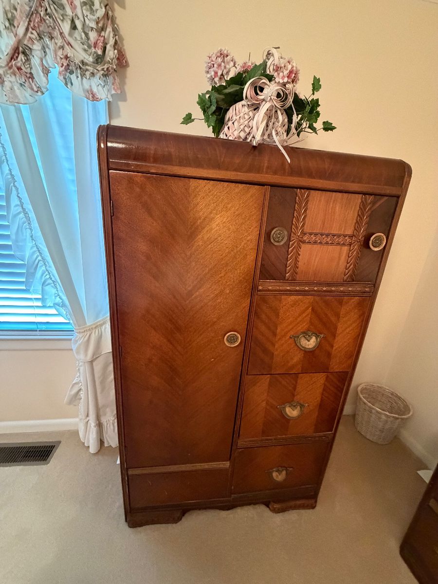 Moultrie’s Great Estate Sale!