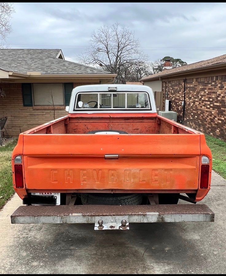 25% off -‘72 CHEVY CHEYENNE C20 CAMPER SPECIAL•60-YR ESTATE•COLLECTION