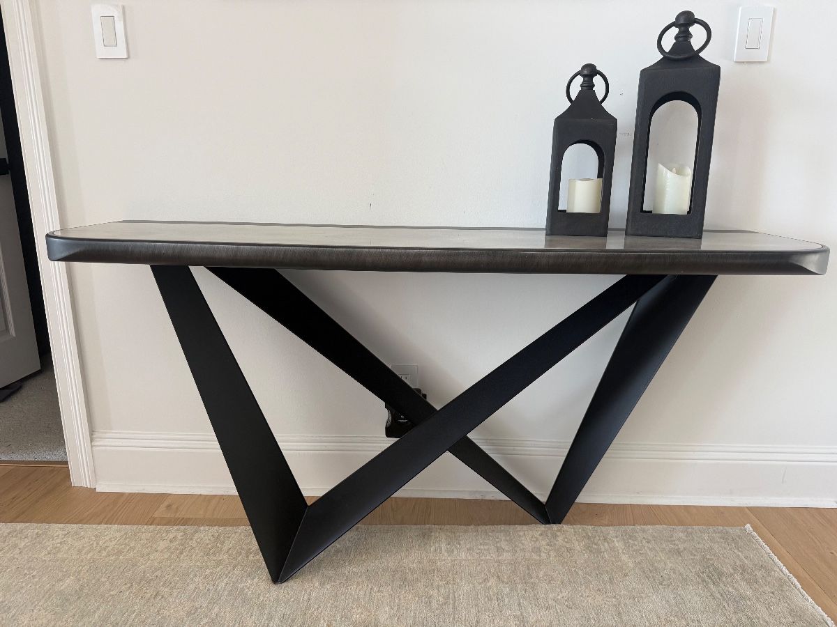 Waterfront  Contemporary Estate Sale  by Leigh Shell