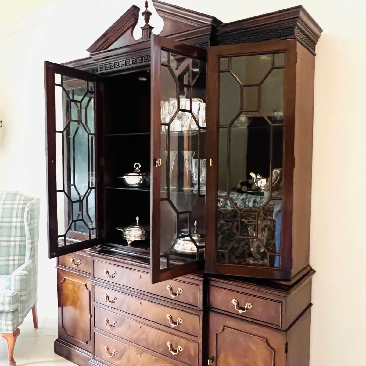 ELEGANT PINECREST ESTATE SALE