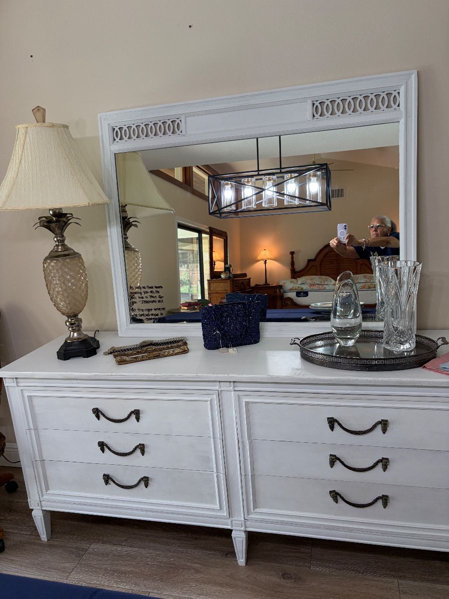 Hathaway Estate Sales - Longwood