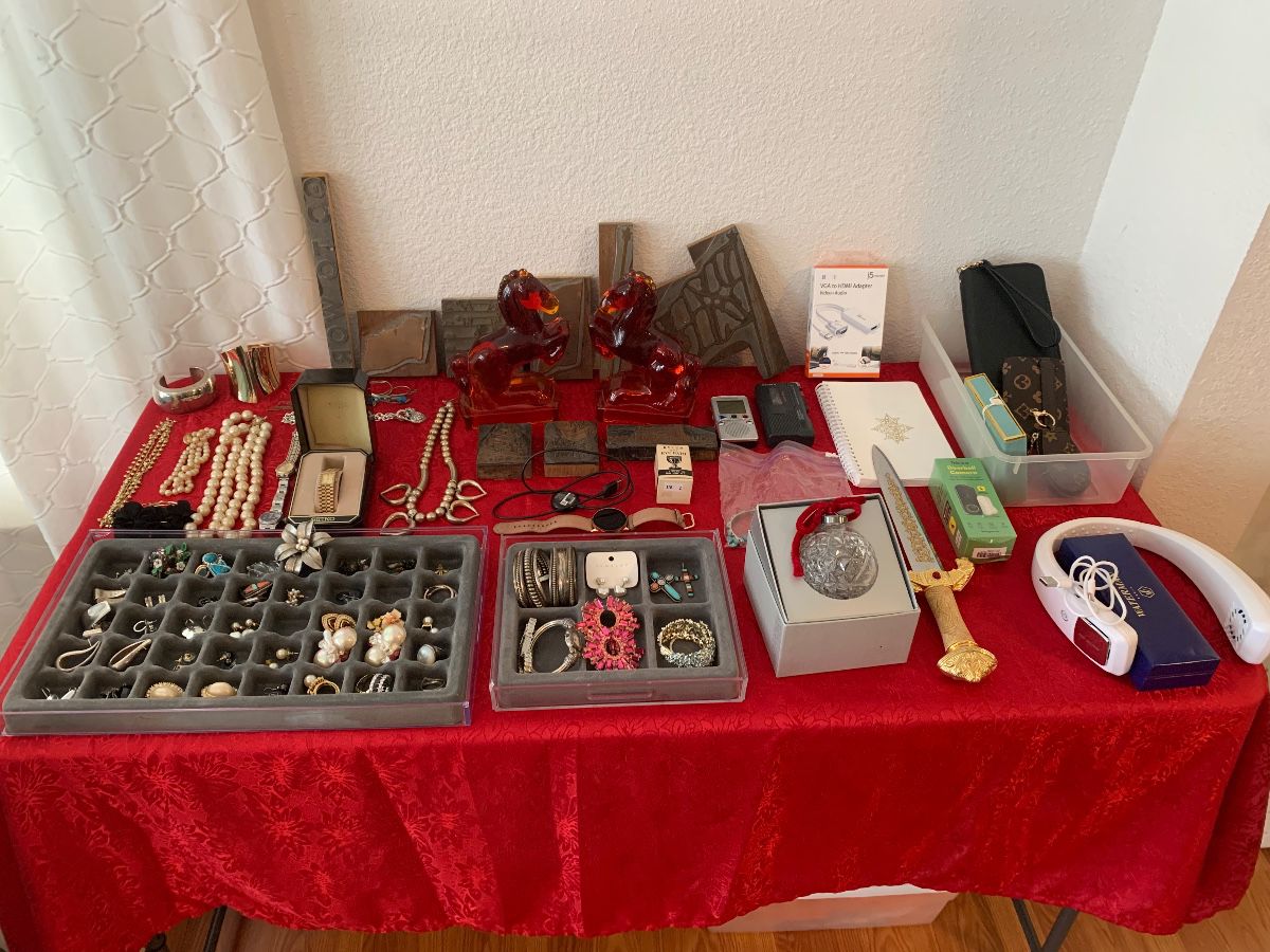 Estate Sale In Ennis