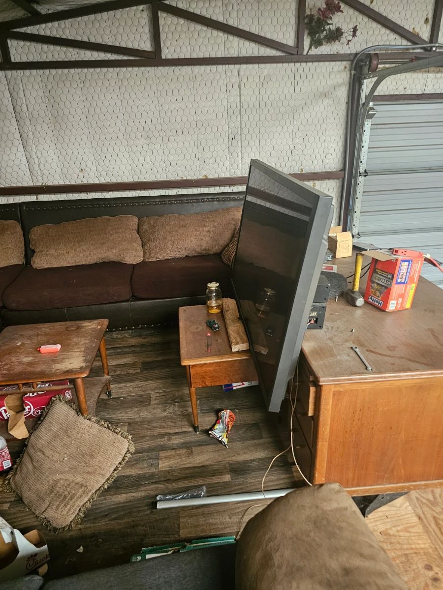 TOOLS N PASTELS PINTEREST FURNITURE APPLIANCE HOOTENANY ESTATE SALE BY ALAMO AZTEK ESTATE SALES DFW