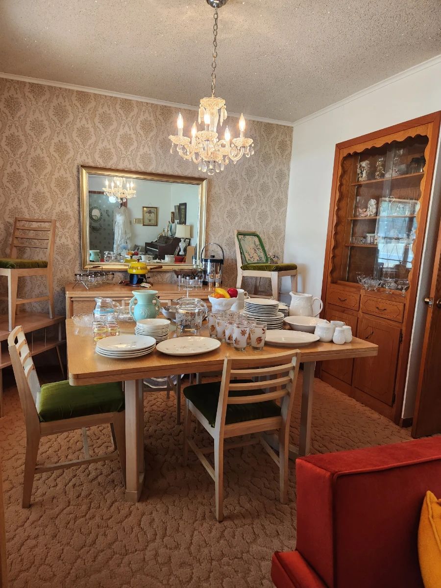 Aerl Estate Sale