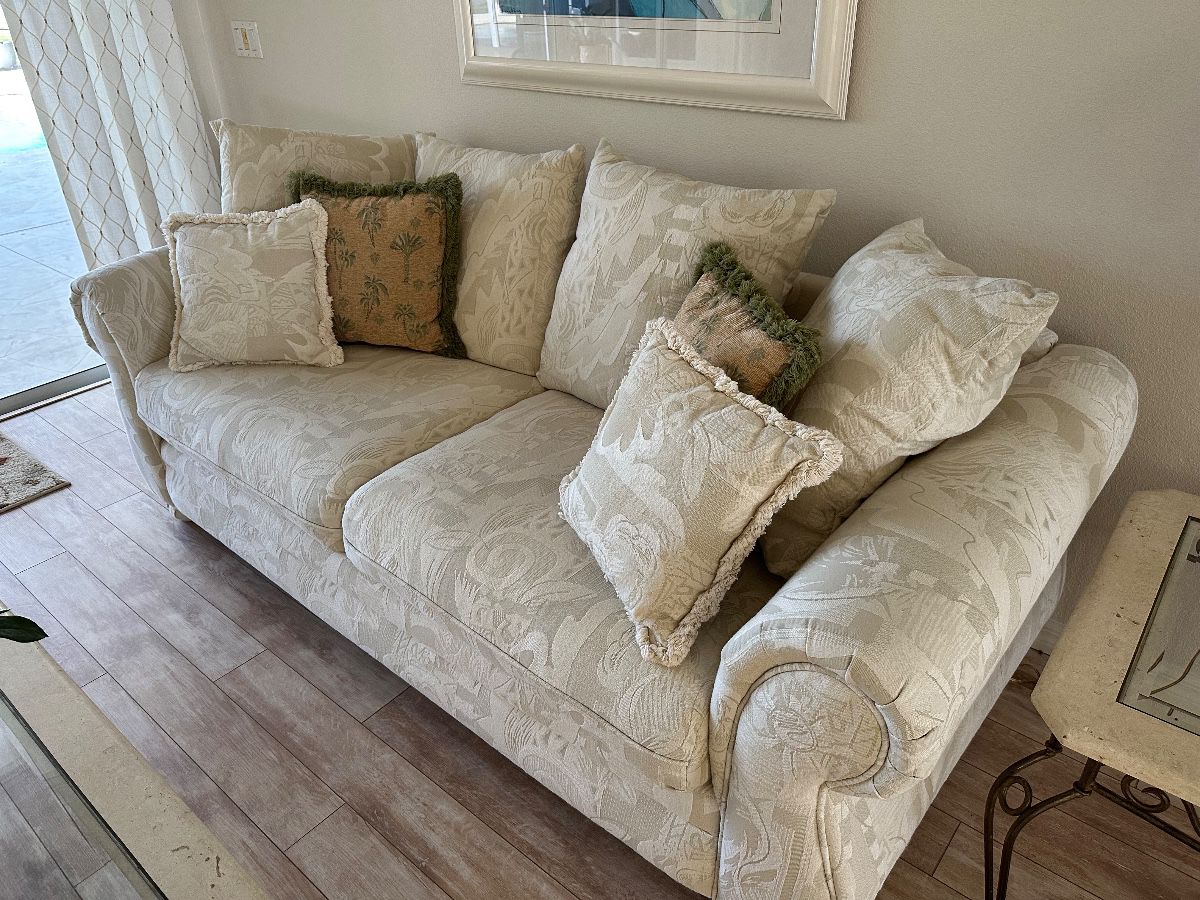 High End furnishings & Accessories