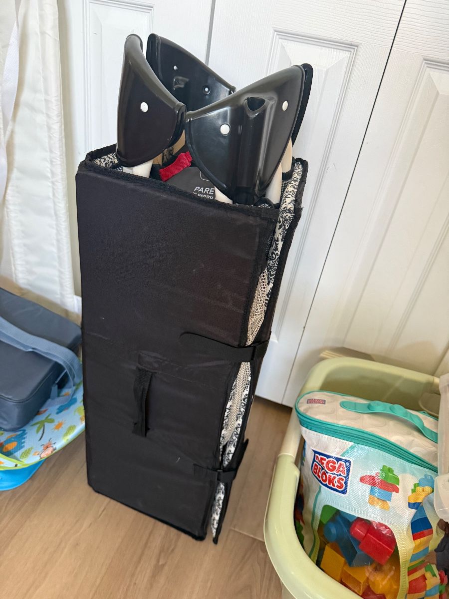Estate sale in Heritage islse… everything must go! SUPER Clean Items