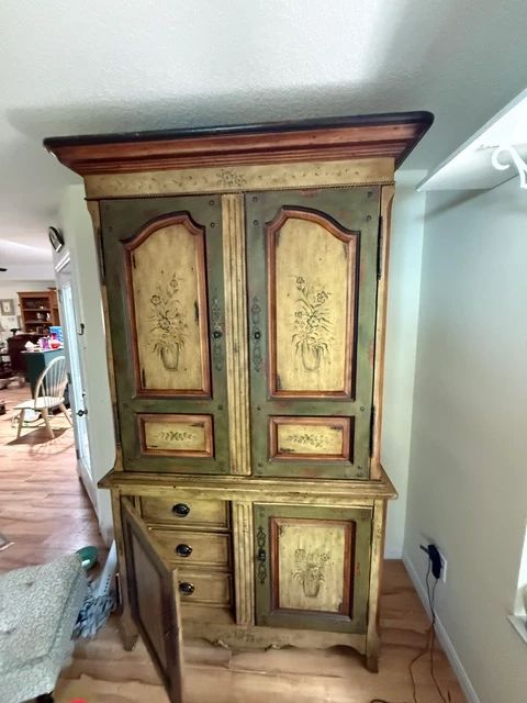ANCIENT CITY ESTATE LIQUIDATORS PRESENTS ANOTHER AMAZING ST. AUGUSTINE ESTATE SALE!