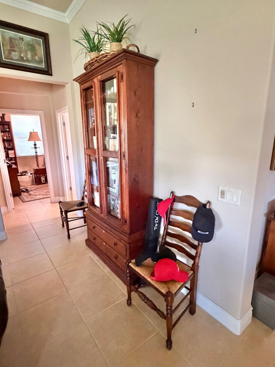 ~Incredible Denton Estate Sale! Golf Clubs, Golf Cart, Gun Safe, Fine Furniture, Collectibles, Art..