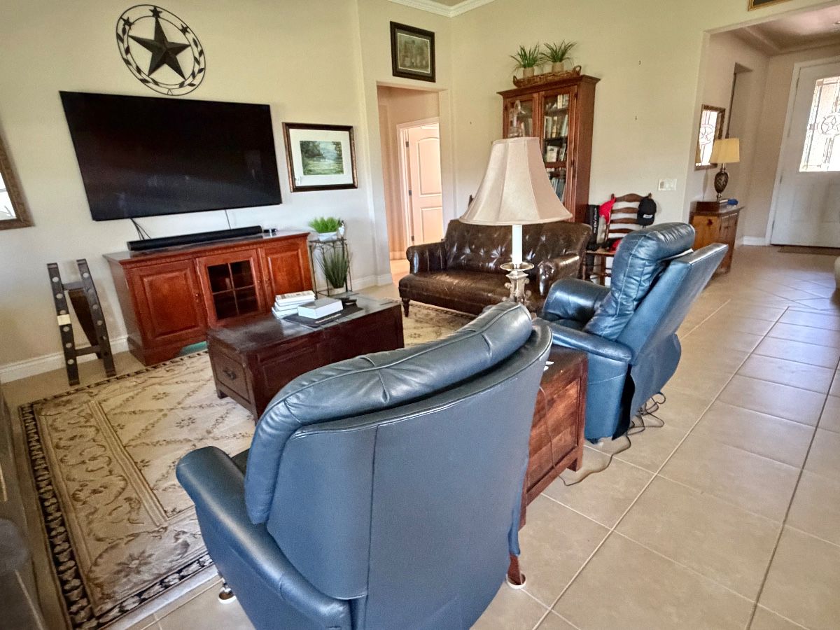 ~Incredible Denton Estate Sale! Golf Clubs, Golf Cart, Gun Safe, Fine Furniture, Collectibles, Art..
