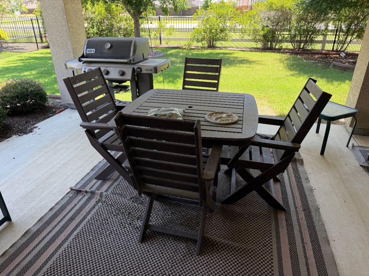 ~Incredible Denton Estate Sale! Golf Clubs, Golf Cart, Gun Safe, Fine Furniture, Collectibles, Art..