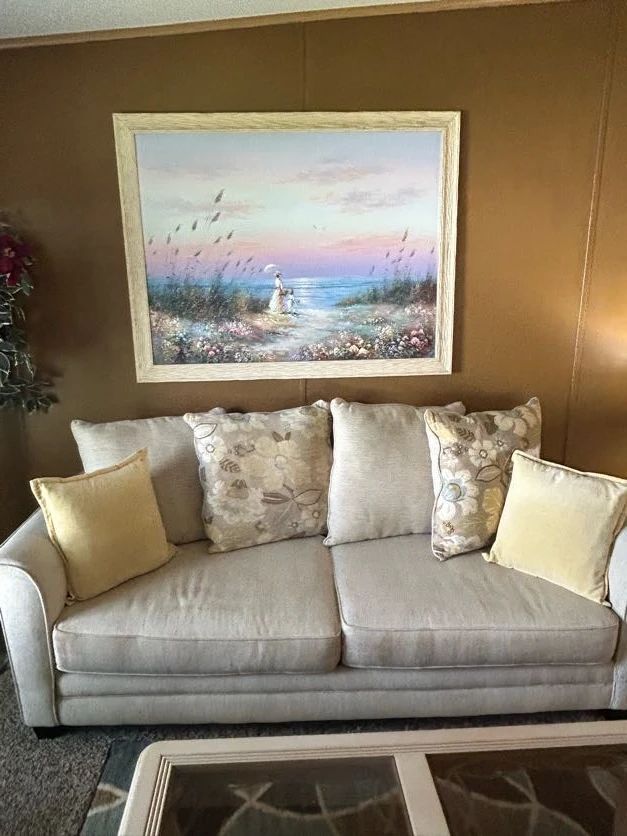 TCM Two Day Sale - In Belleview!