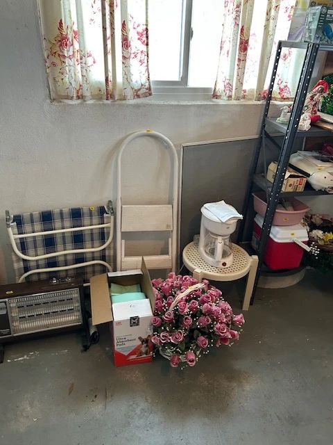 Mainlands-Pinellas Park Quaint Estate Sale