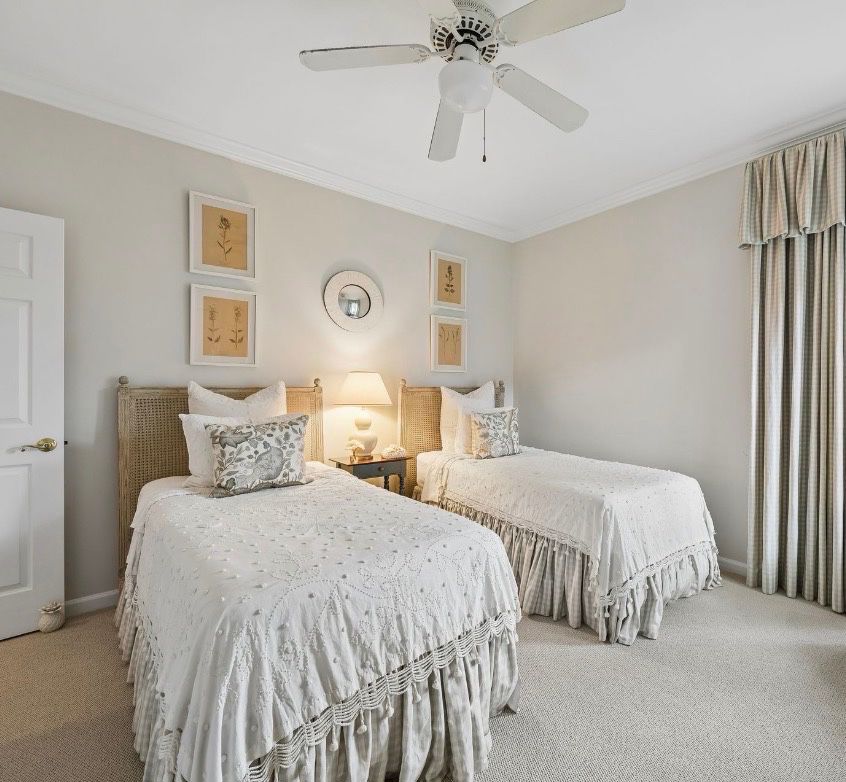 Full House Moving  Sale in PV Beach