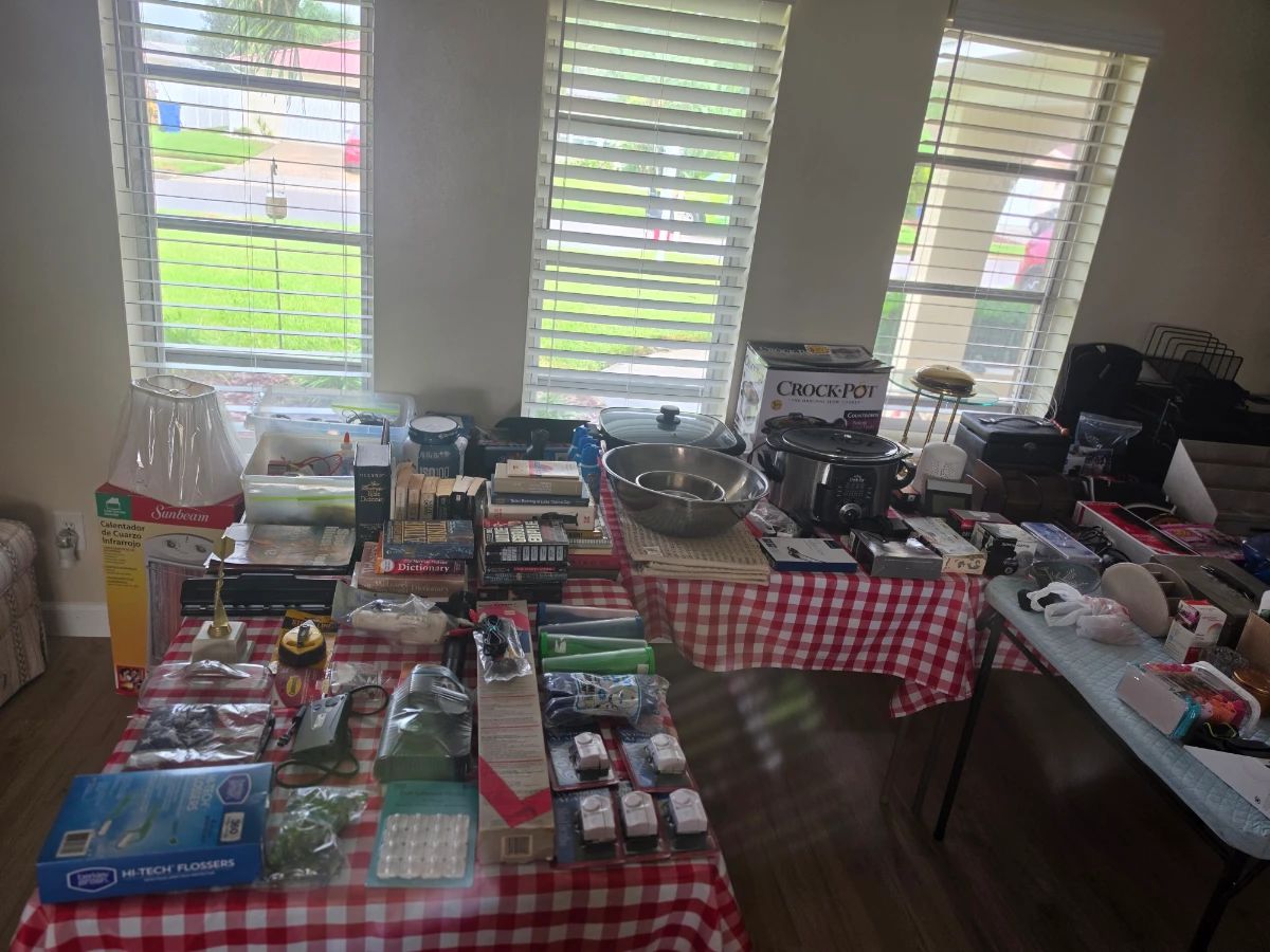 MARY BEE'S ESTATE SALE