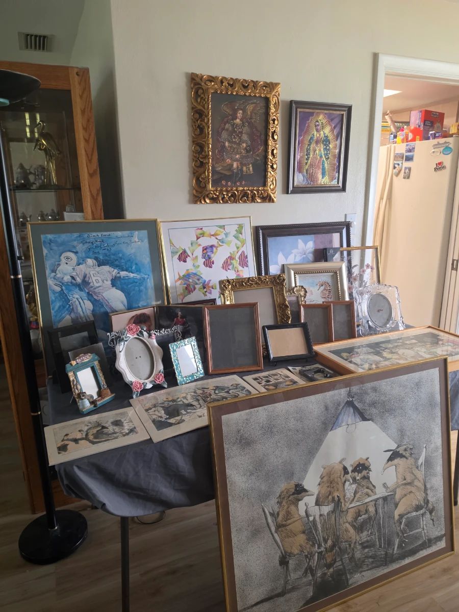 MARY BEE'S ESTATE SALE