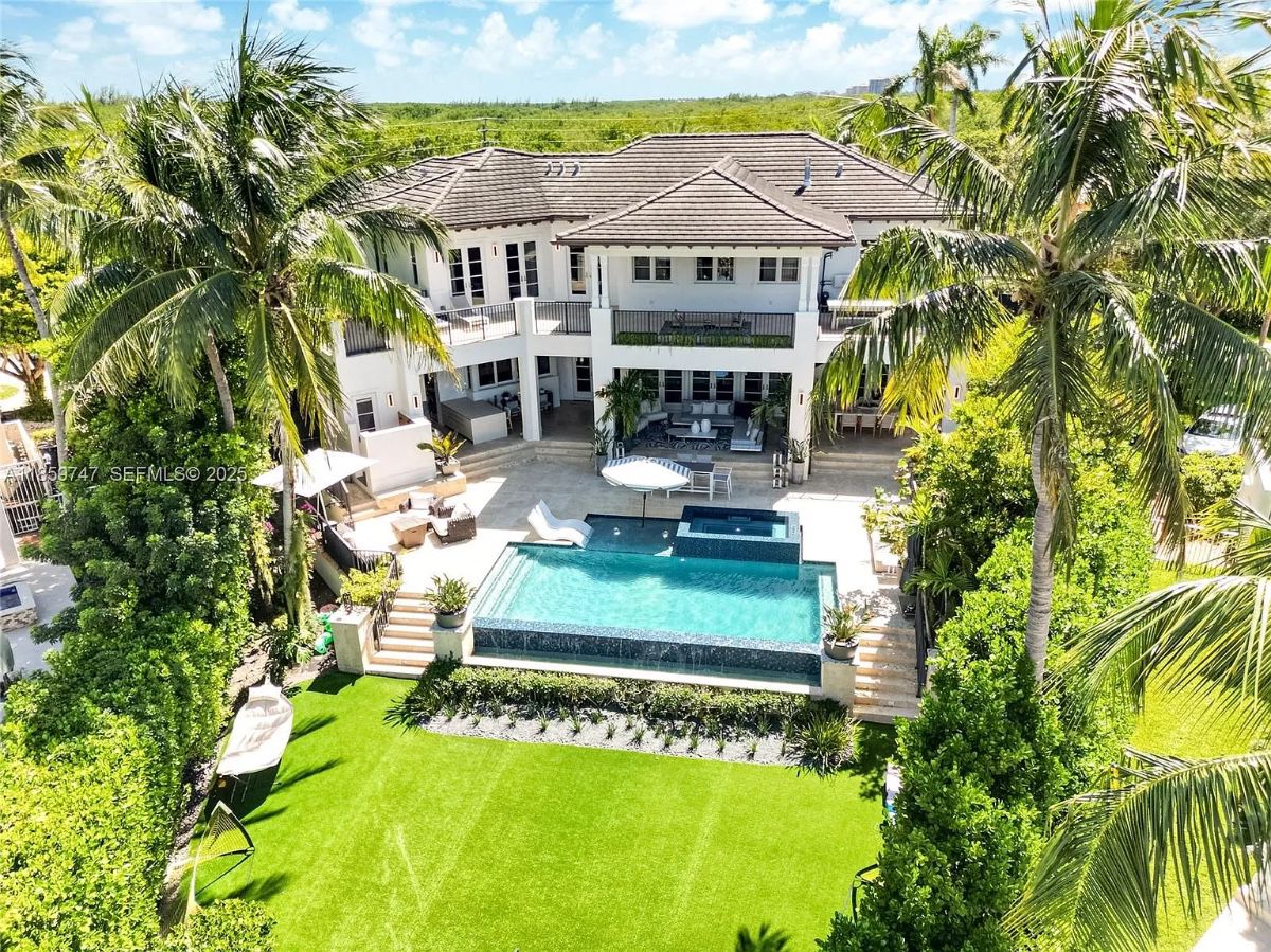 GABLES BY THE SEA - HUGE MOVING SALE