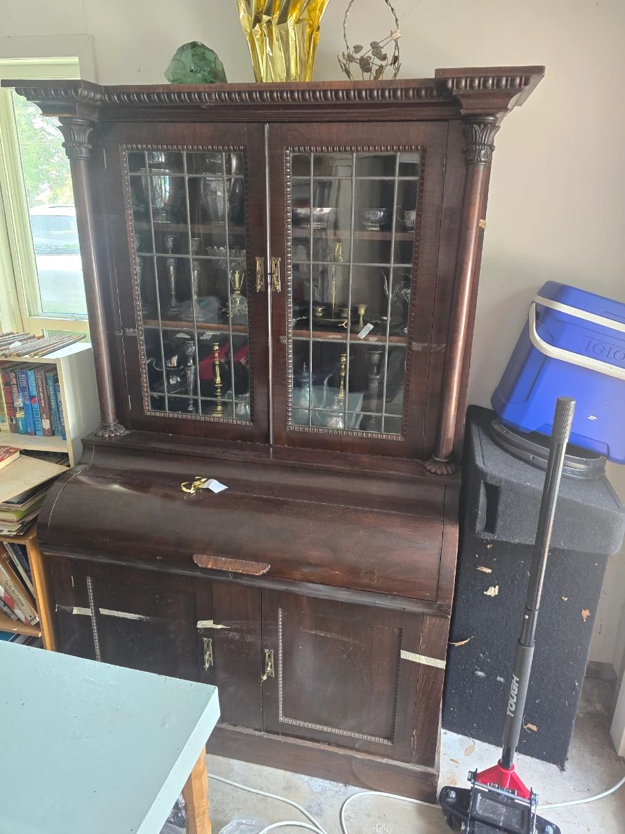Glass, Silver, Antiques & Furniture