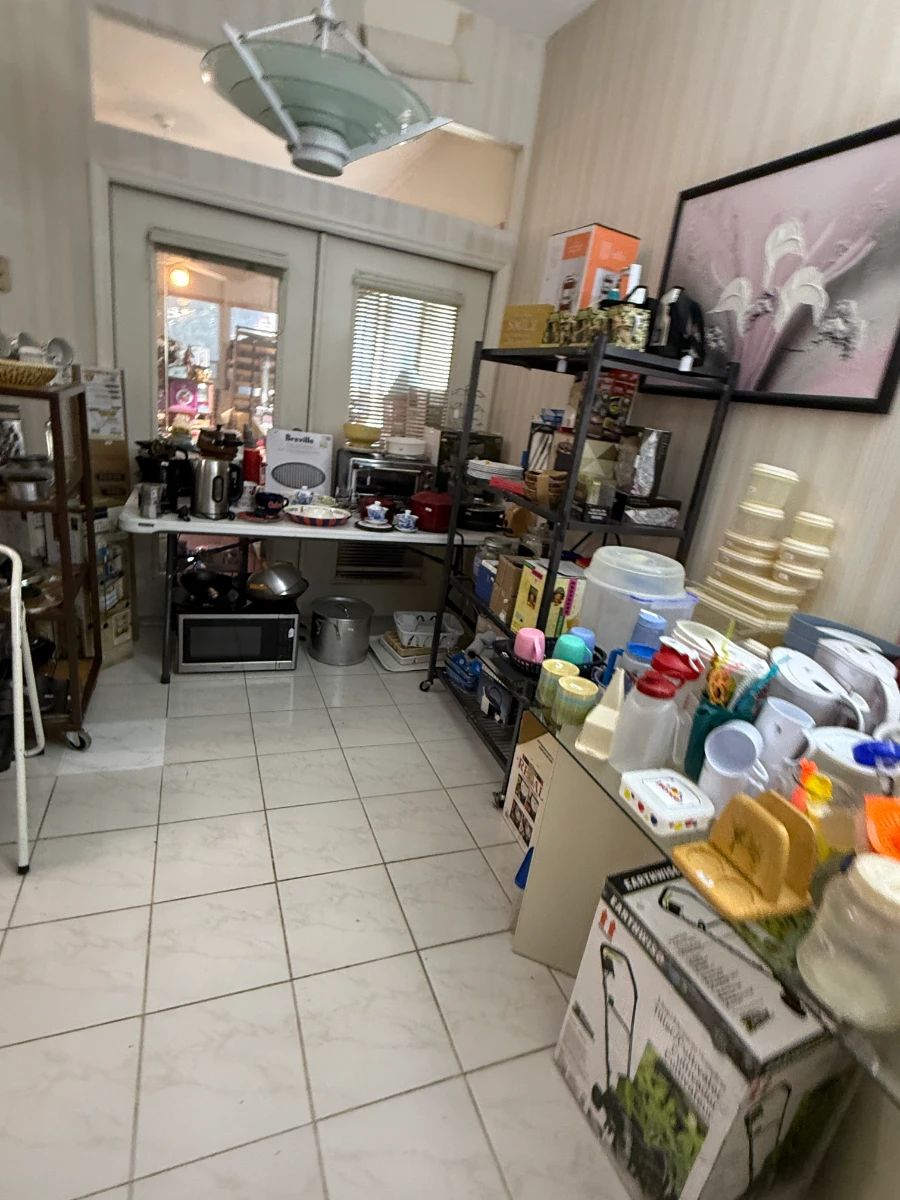 Shopping Hoard! Decades of New & Vintage Merchandise