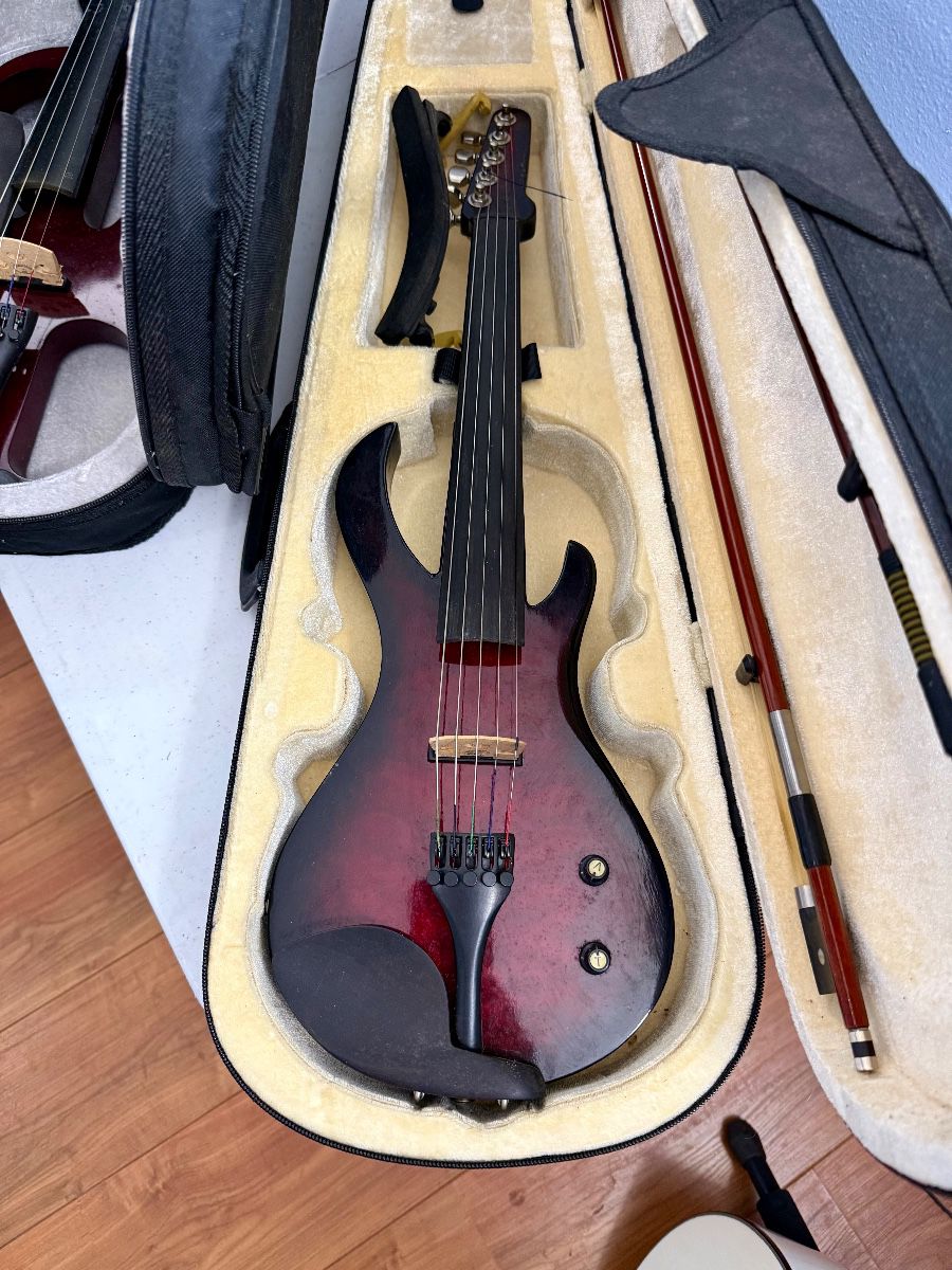 Electric Violin Outfit with Bow
